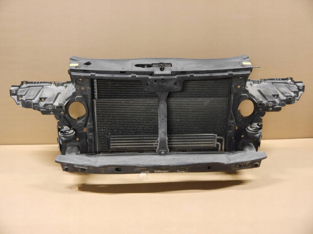 фото №1, Vw touareg 7l pas передний радиатор