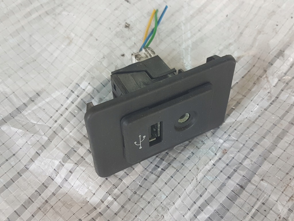 фото №1, Nissan note ii e12 разъём usb aux