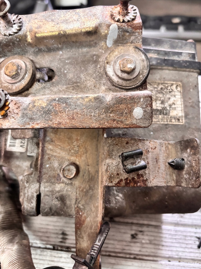 фото №5, Webasto 66724a mazda