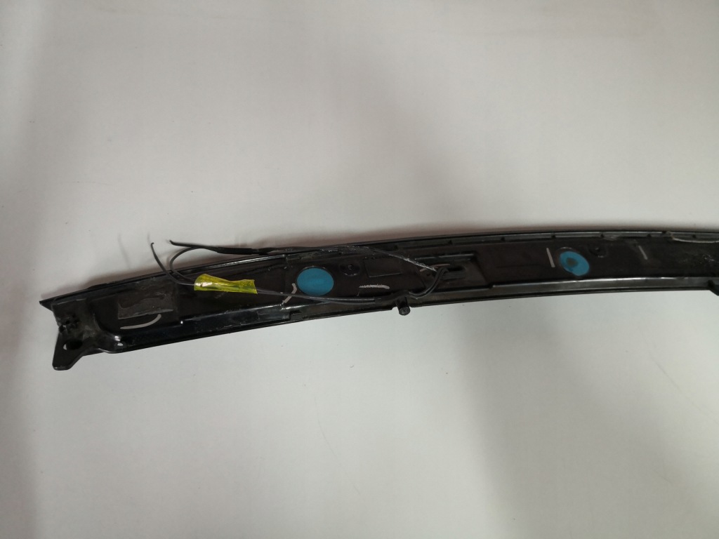 Tesla x третий свет стоп крышка багажника задний  1034340-00 Киев