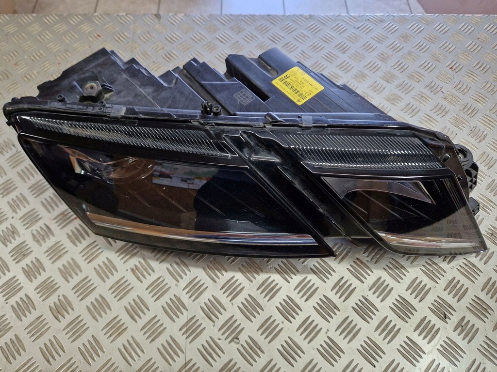 фото №2, Лампа права передня full led octavia iii lift 16r