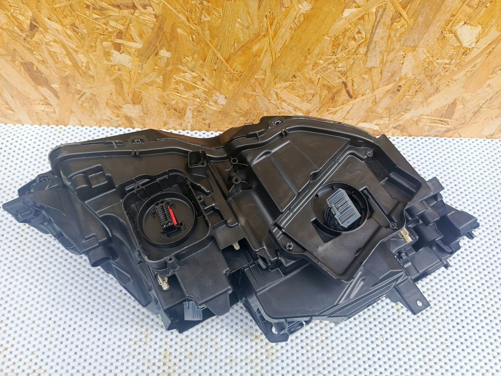 фото №7, Лампа перед левая volvo v90 s90 full led rht lh 31386164