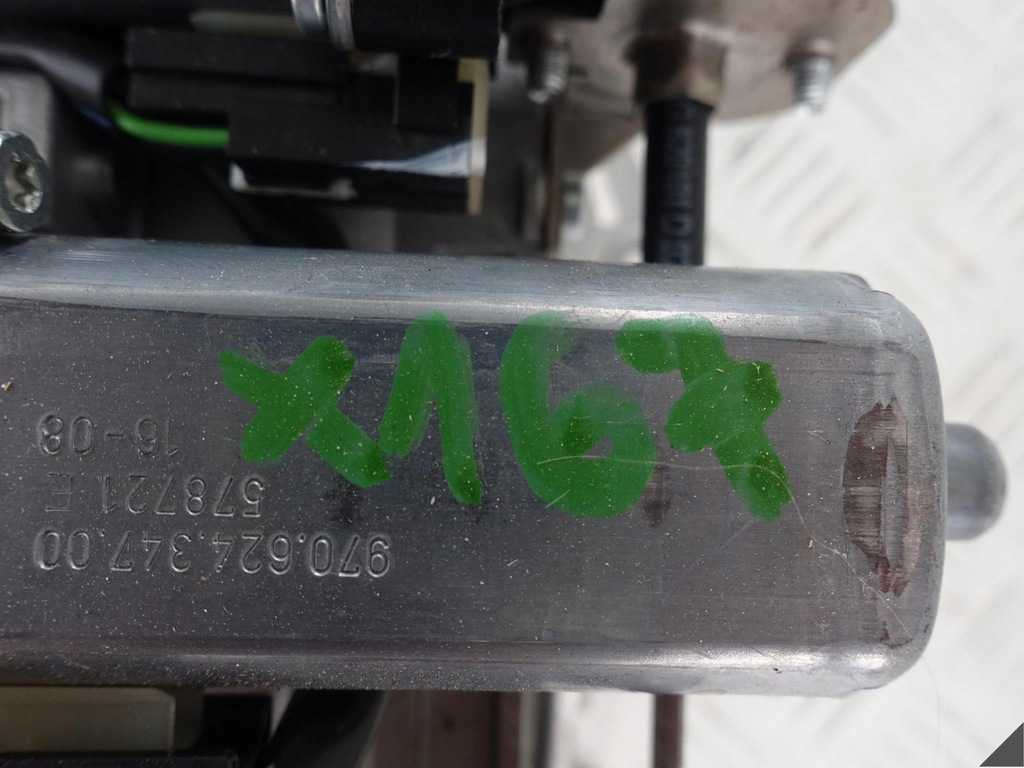 фото №7, Porsche cayenne 7p5 lift 14-18 шток колонка