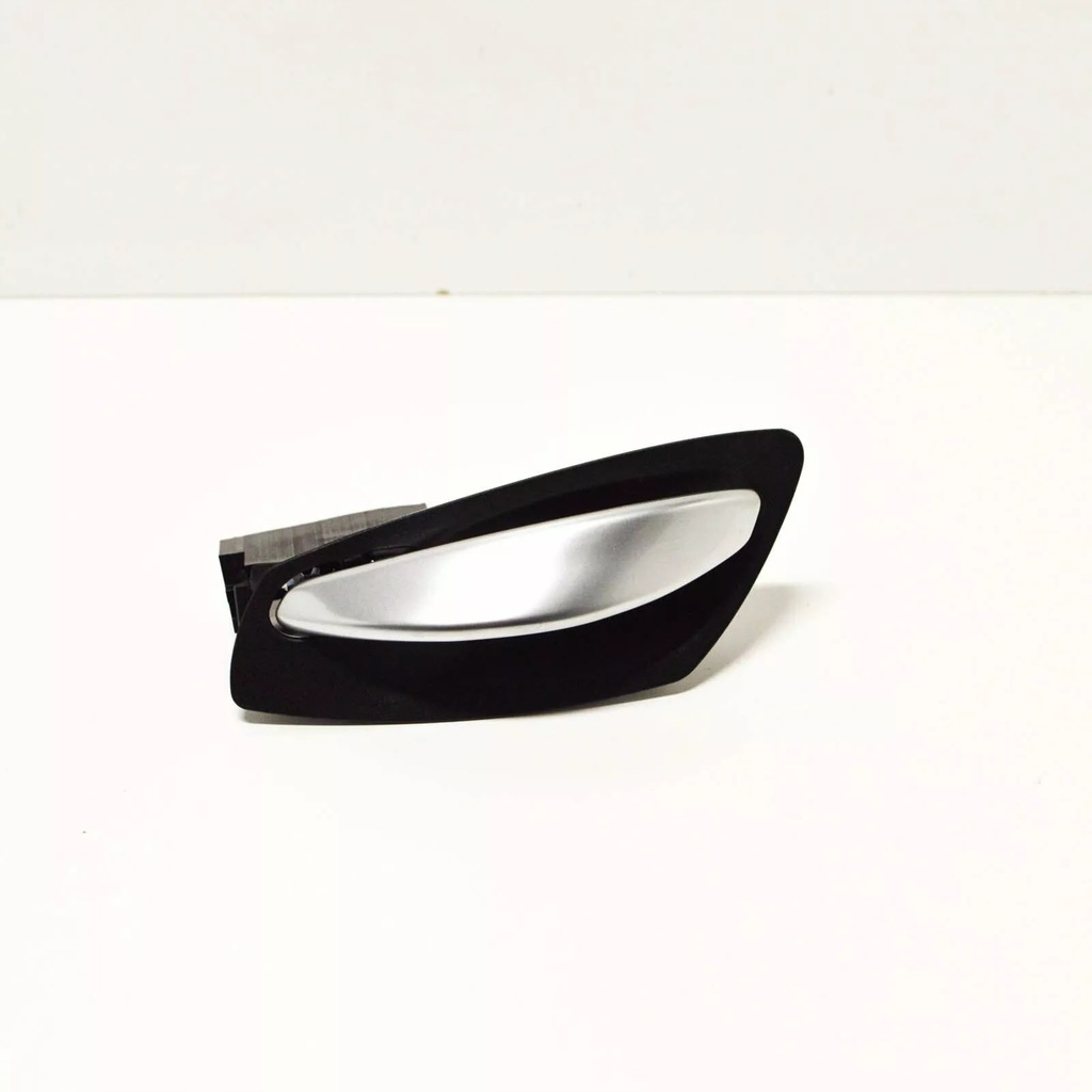 фото №1, Bmw z4 e86 coupe передняя часть правый door inner handle 51418040652 8040652