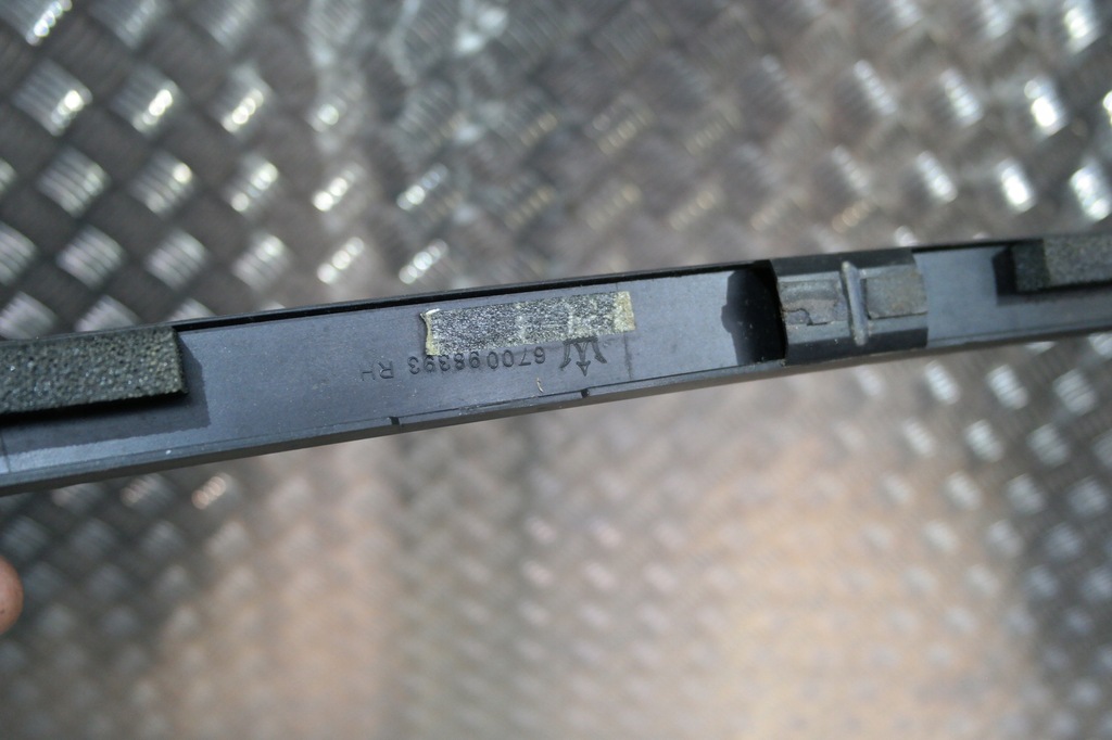 фото №5, Maserati levante молдинг кровельная правая 121b