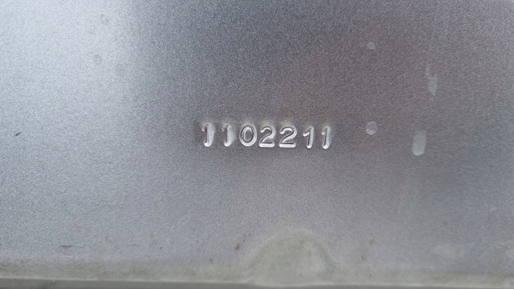 фото №11, Капот ford mustang mach-e 20- оригинальная