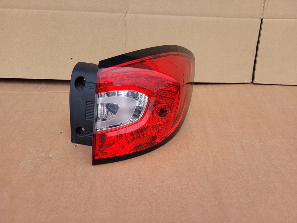 фото №1, Лампа правый задняя задняя renault captur 13-17