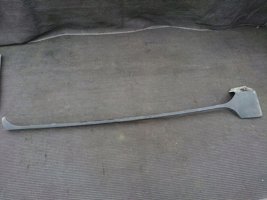 фото №1, Dacia duster 2 ii 17- молдинг поріг накладка зовнішня права