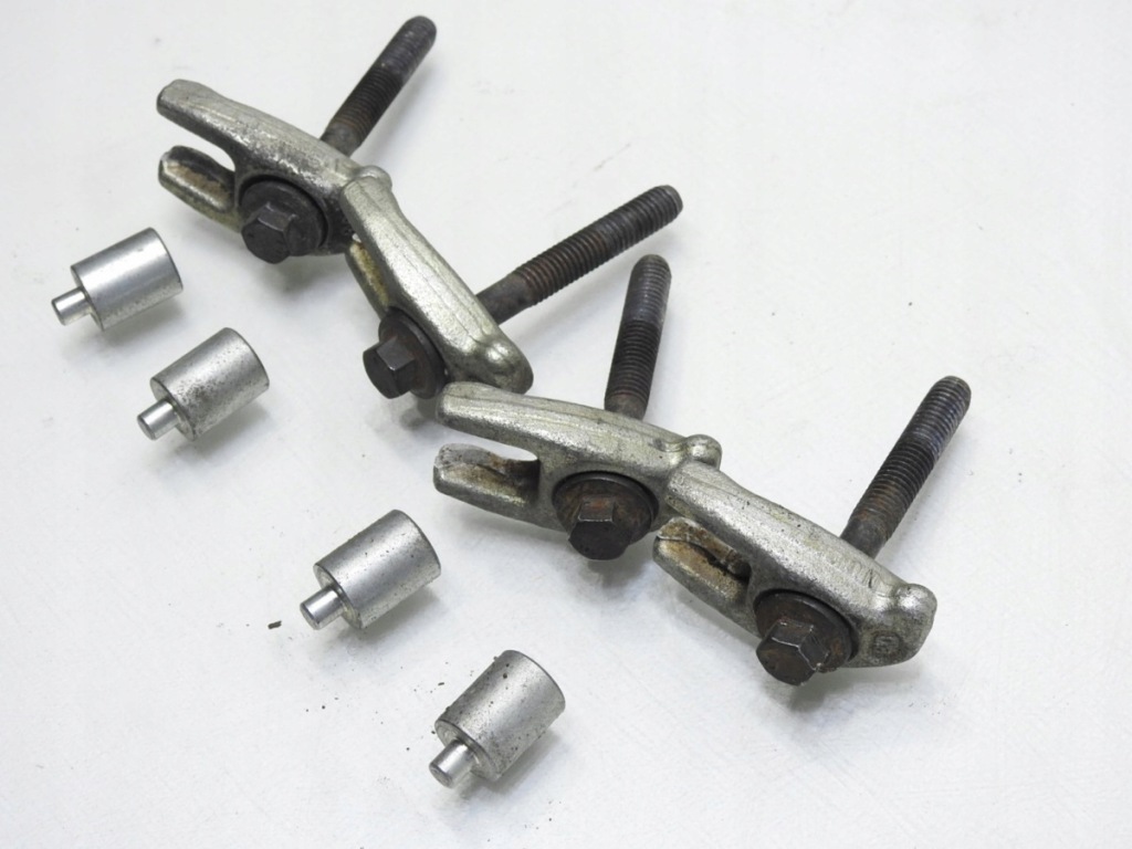 фото №4, Кріплення кронштейн вприску renault megane iii 1.5 dci