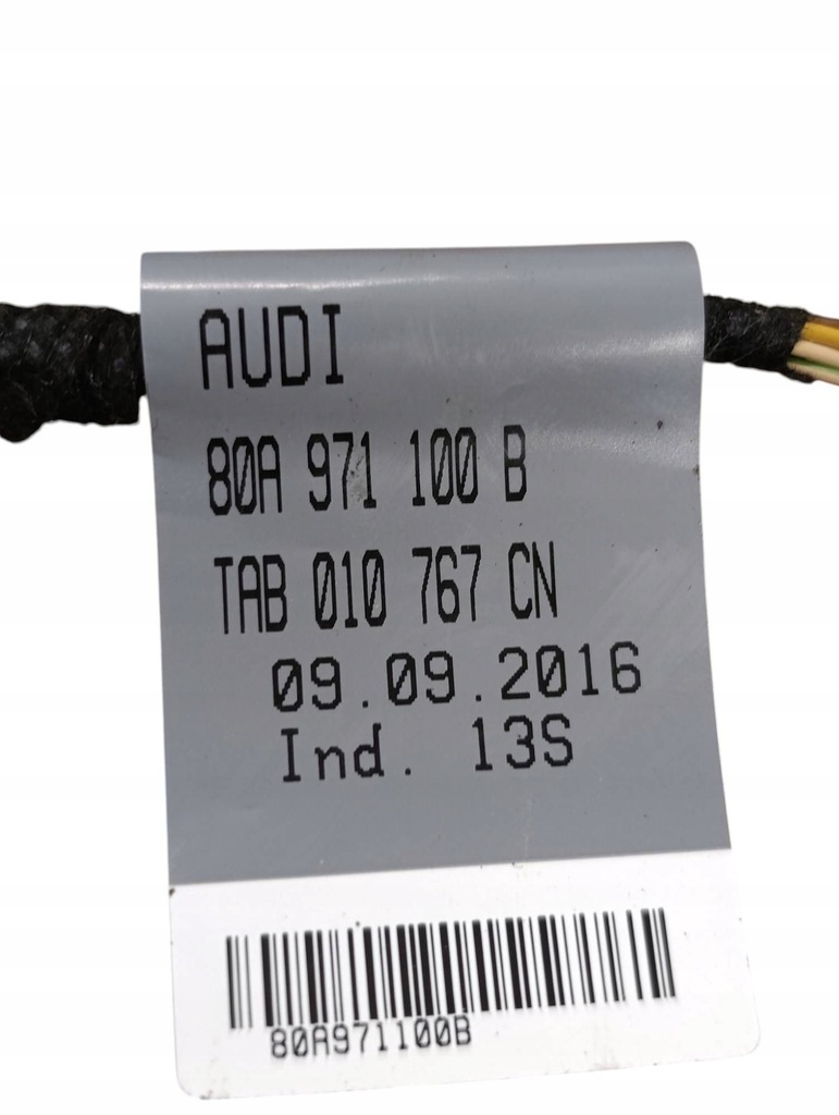 фото №9, Audi q5 sq5 2018 комплект лампа потолочный задняя