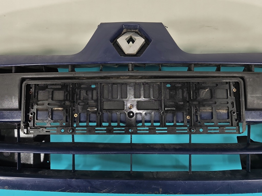 фото №12, Бампер перед renault thalia i lift 01-04 granatowy ov460