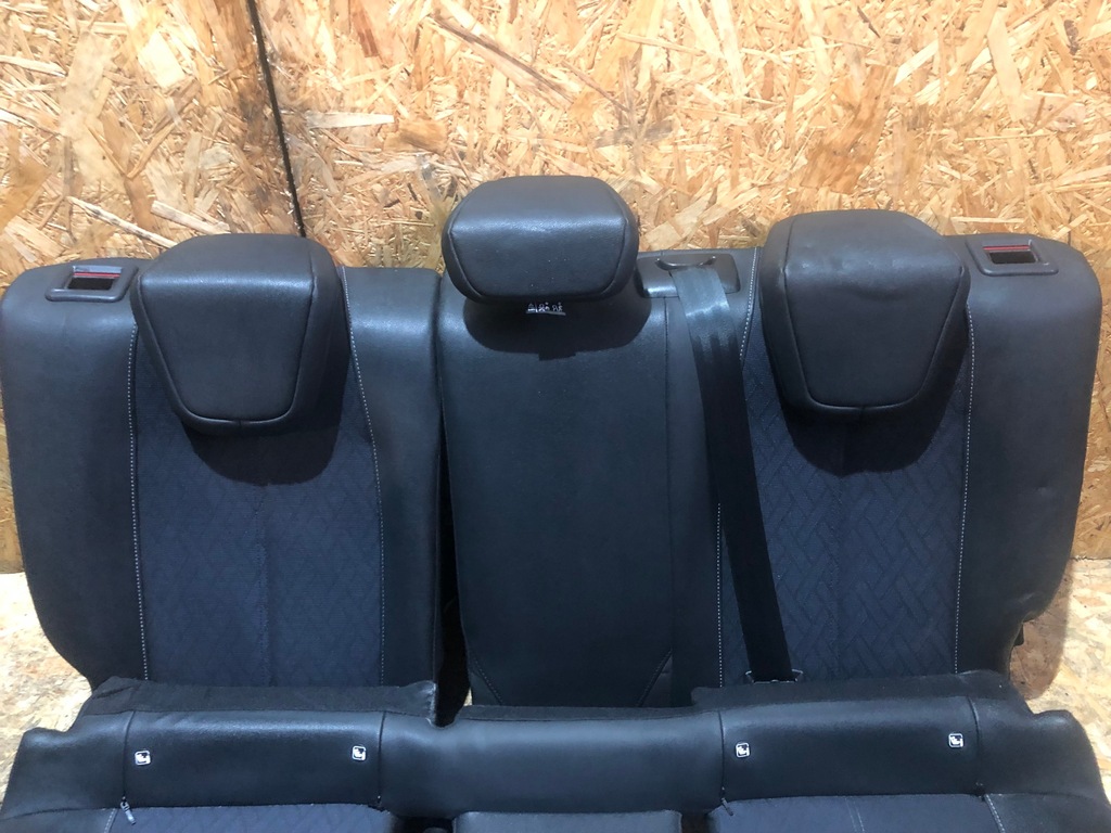 фото №8, Салон сиденья заднее сиденье обшивки пластики opel corsa f