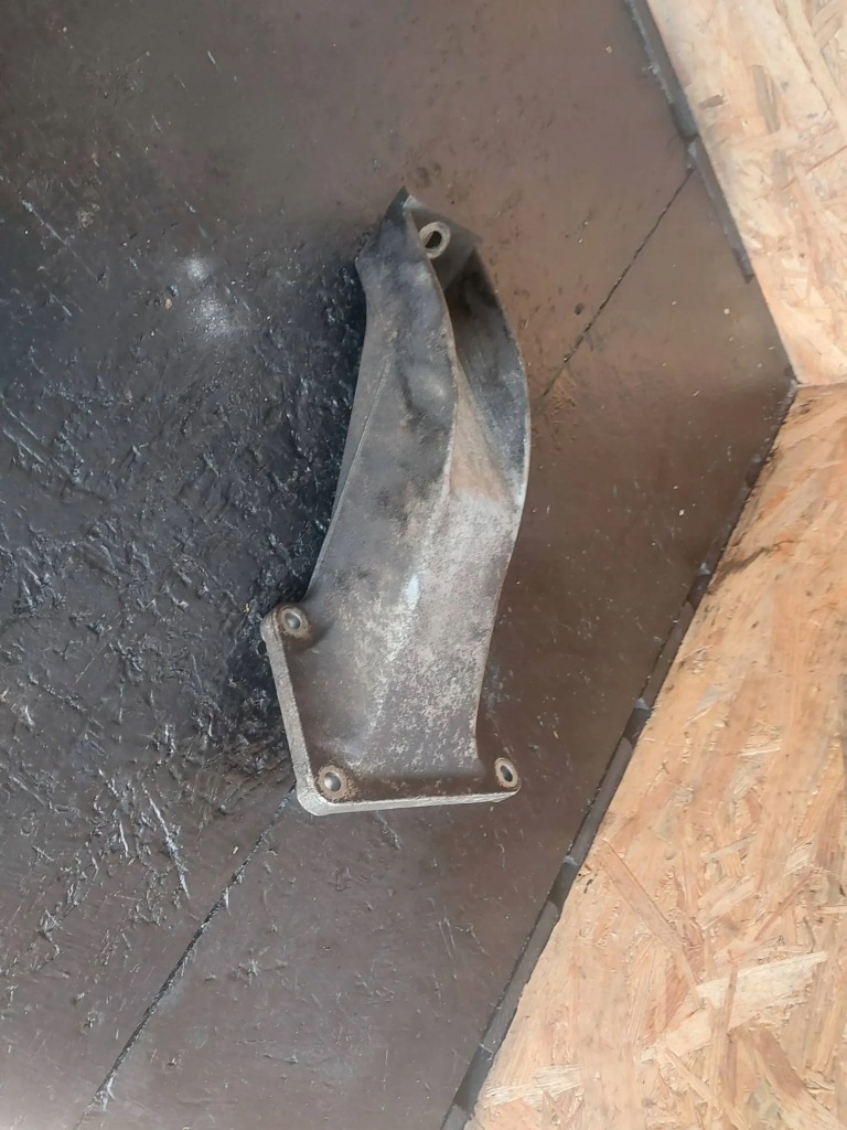 фото №8, Кронштейн / кронштейн двигателя левая bmw 5 e39 523i m52b25 1xvanos 1092973