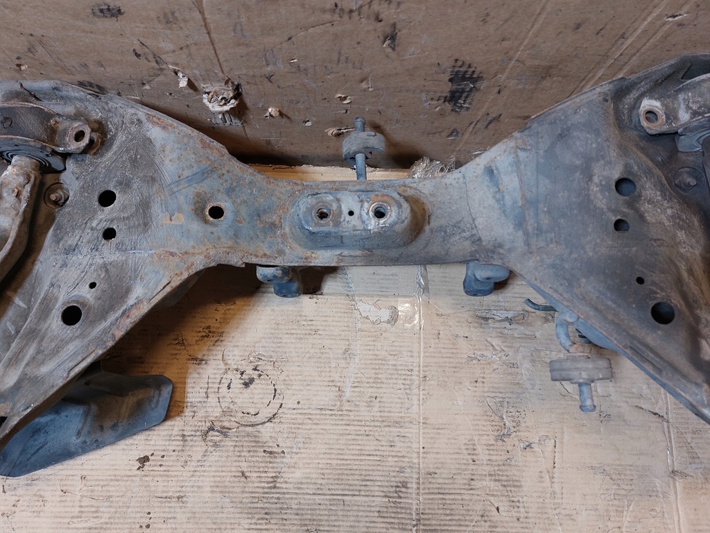 фото №13, Подрамник подрамник перед mitsubishi space star i