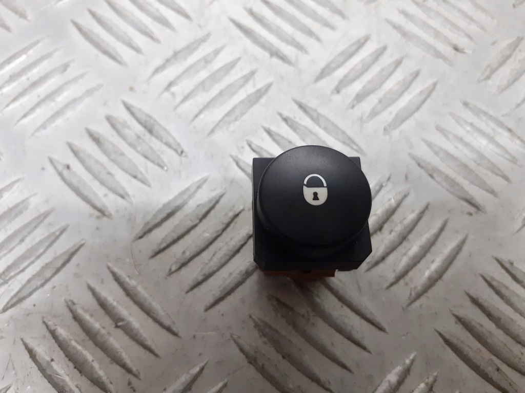 фото №1, Кнопка блокировка дверь citroen xsara picasso