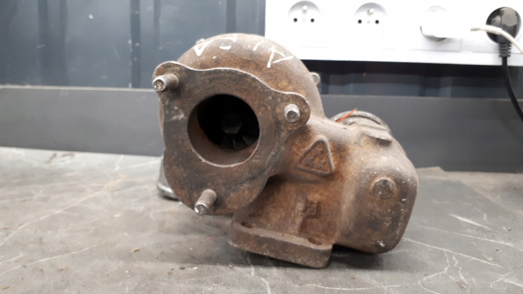 53149706001 червяк турбонагнетателя alfa romeo 33 1.8 td Цена