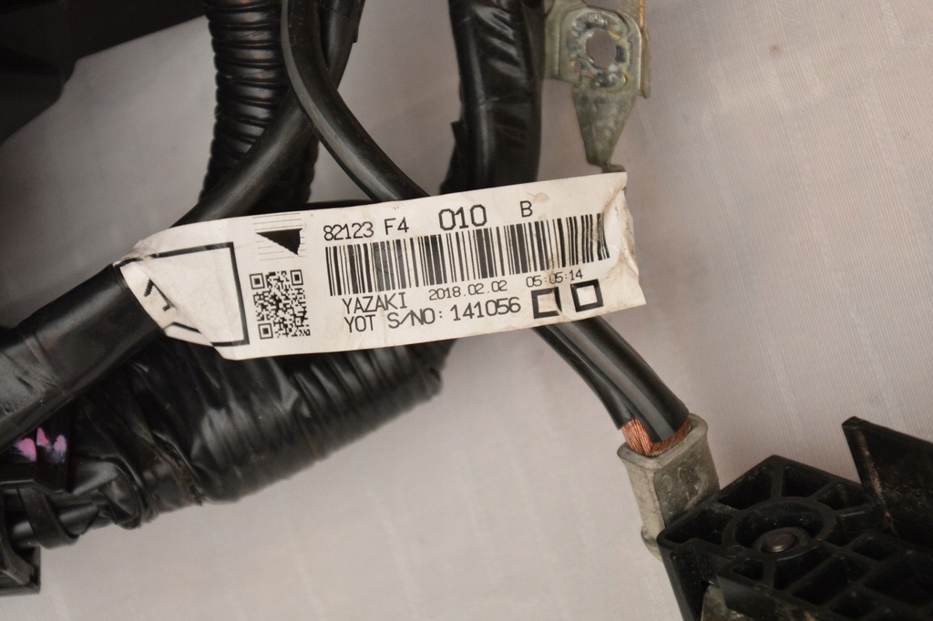 фото №15, Электропроводка коробка предохранителей toyota chr full led