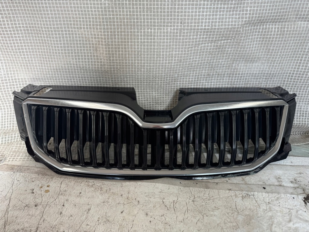 фото №1, Skoda octavia iii 3 13-16 решётка радиатора