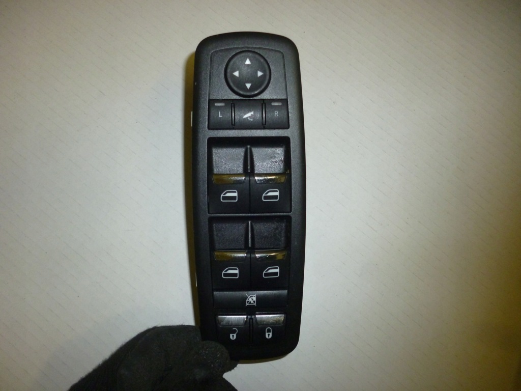 фото №1, Maserati levante ghibli переключатель окон