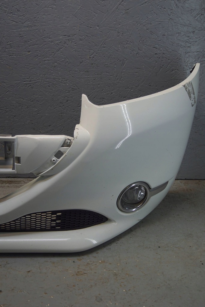 фото №6, Peugeot 208 i бампер перед z2151