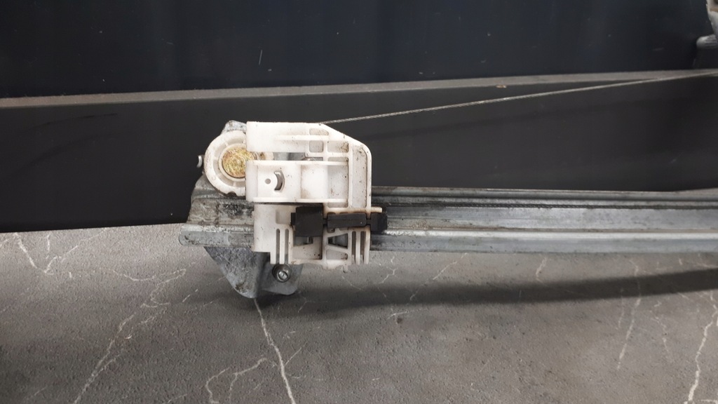 фото №10, 962310968c механізм скло правий задня peugeot 206