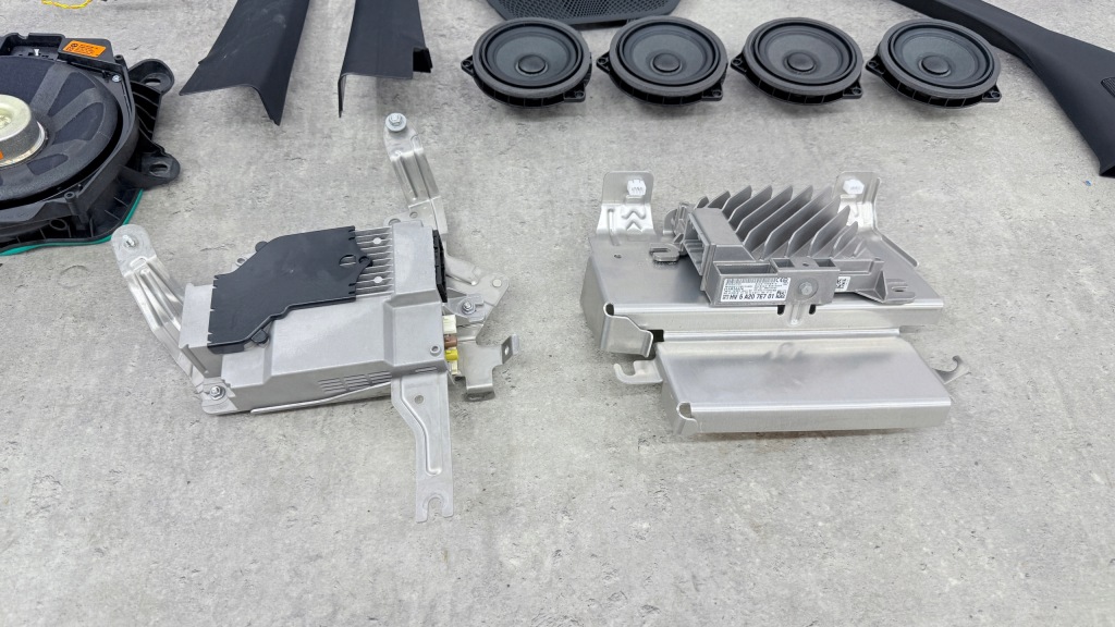 Bmw g20 sedan аудіосистема harman kardon електропроводка підсилювач 5a207e7 Ціна