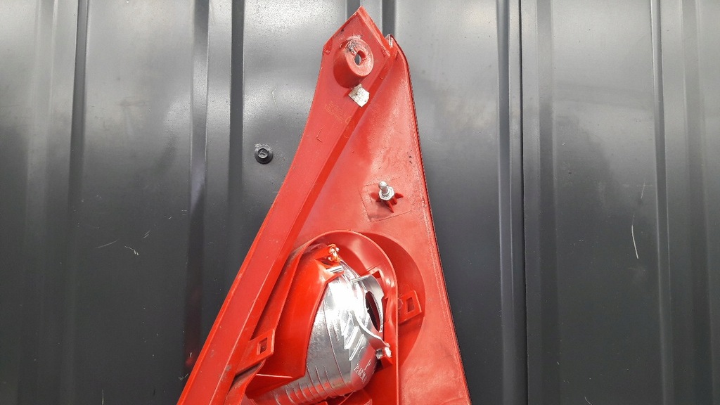 фото №12, 81560-0h040 лампа левый задняя peugeot 107