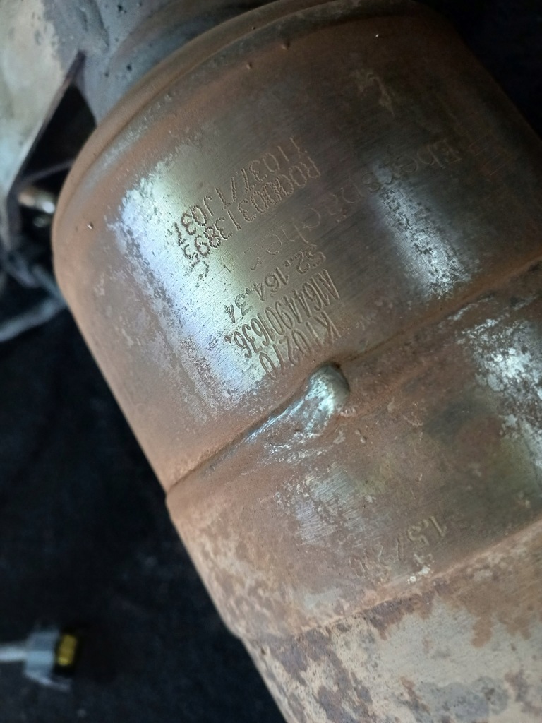 Купити Mercedes gl x164 ml w164 3.0 cdi каталізатор a1644903536