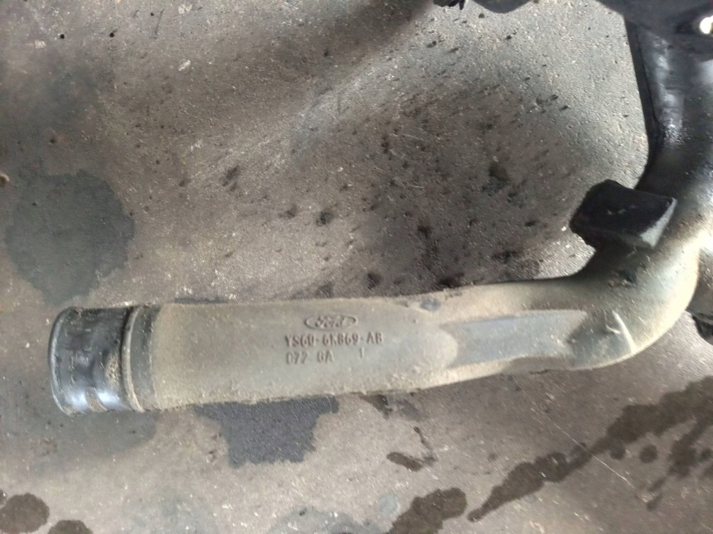 Ford focus 2001 патрубок / трубка вентиляційна трубка xs406a785ab ys06n869ab Зі Шроту