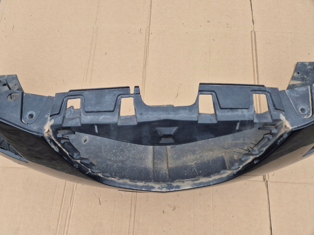 фото №9, Lancia delta 3 бампер передний. противотуманные фары. оригинальный номер