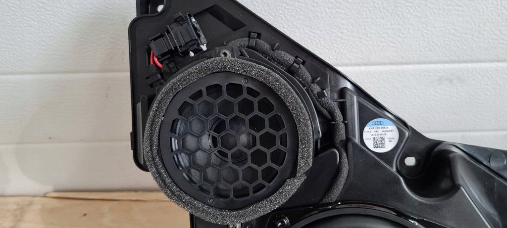 фото №9, Sq8 4m rsq8 q8 динамик дверь правый перед bangolufsen 24r 4m8035298a