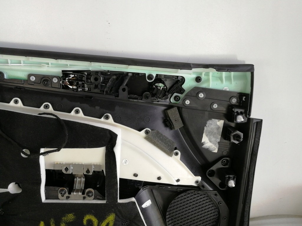 фото №9, Ford mondeo mk5 обшивка оббивка двері правий перед