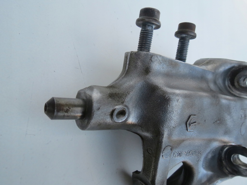 фото №14, Кронштейн кронштейн опрокидывания кабины scania r 2133303 2133302