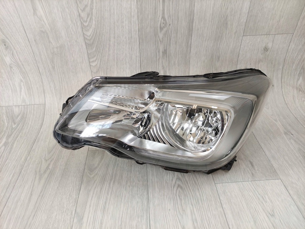 фото №1, Subaru forester sj лампа левый перед eu