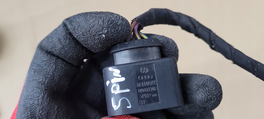 фото №7, A3 8v wtycza колодка 8k0973705 5 pin vw golf vii tiguan