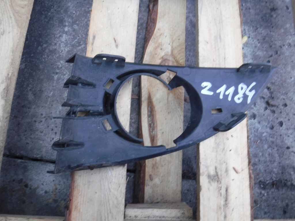 фото №2, Решітка бампера права renault scenic ii p0009512