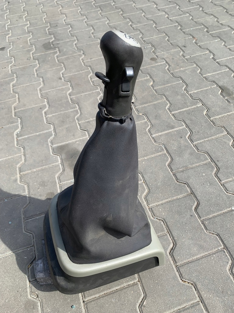 фото №1, Домкрат перемикання передач ручка volvo fh 4 механічна коробка передач