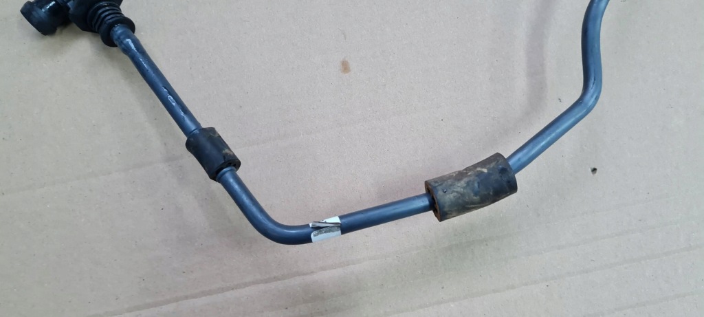 A4 b9 8w рестайлінг  шланг трубка вакууму 2.0 tfsi 06l121081ad a5 8w Доставка