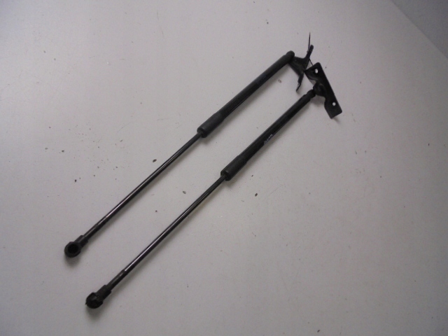 фото №2, Амортизатори кришки задня citroen c4 cactus przed lift 2014 rok