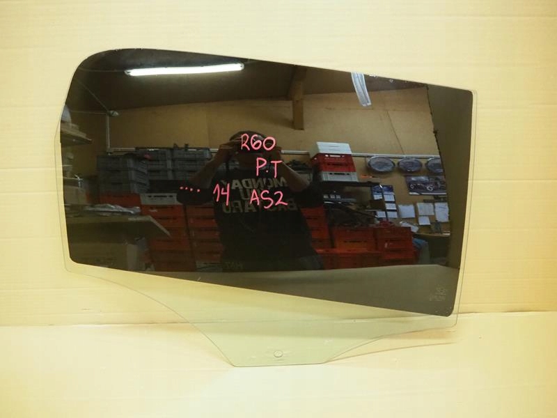 фото №1, Стекло 2014 дверь правый задняя mini countryman r60