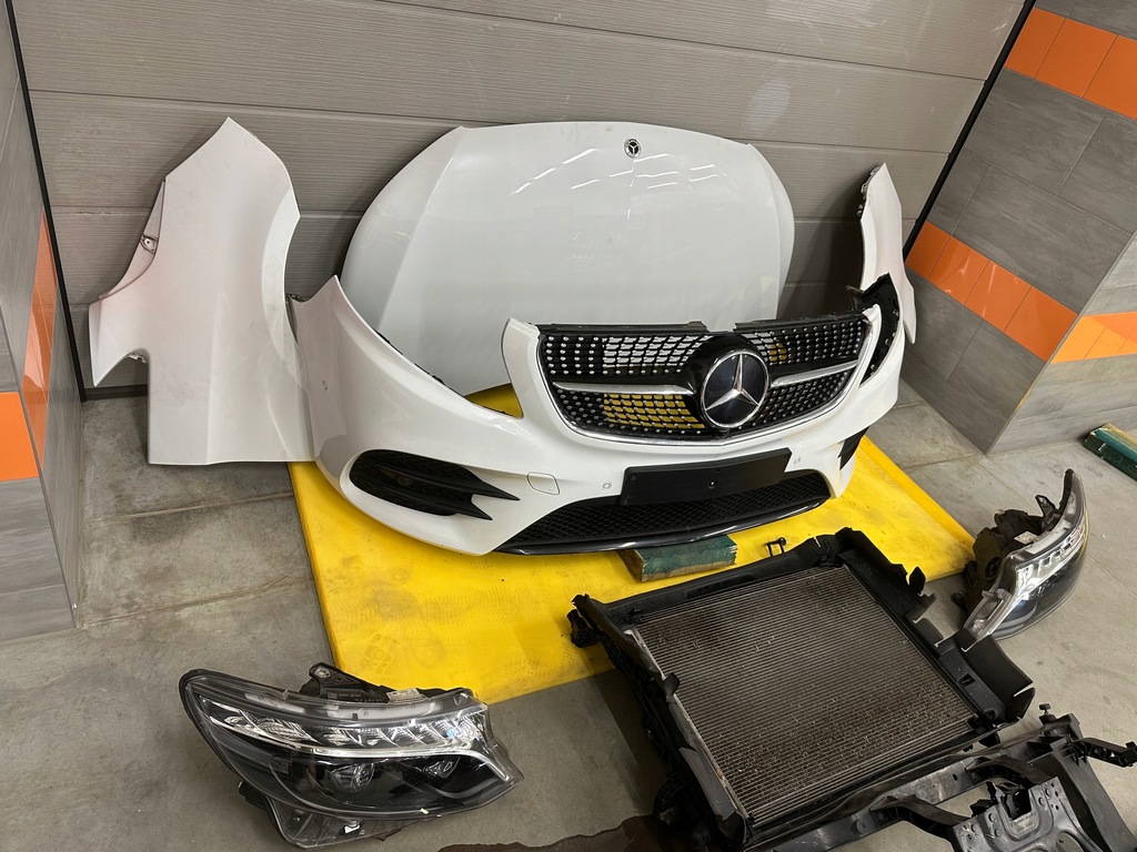 фото №7, Перед kompletny v-klasa w447 amg lift idealny бампер цвет 9134