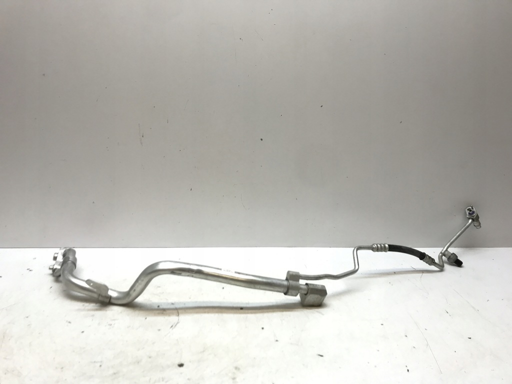 фото №1, Шланг трубка кондиционера bmw 5 g30 g31 9860584