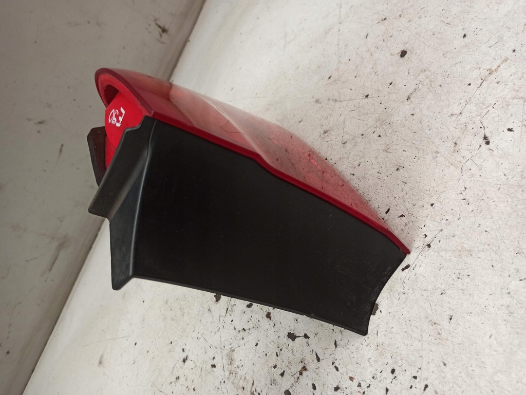 фото №11, Bmw 3 e90 sedan лампа правая задняя крыла 6937458