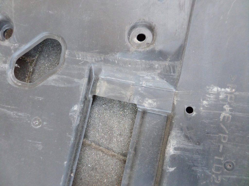 Накладка нижня двигуна коробки підвіска lexus is300h Київ