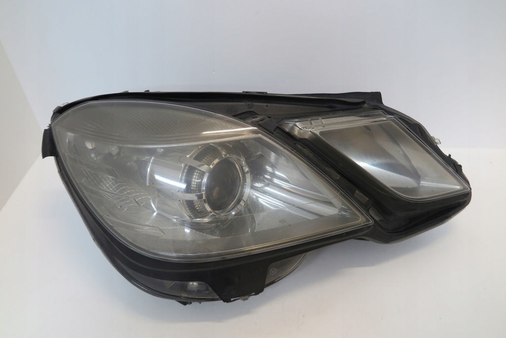 фото №1, Лампа правая фара правый mercedes w212