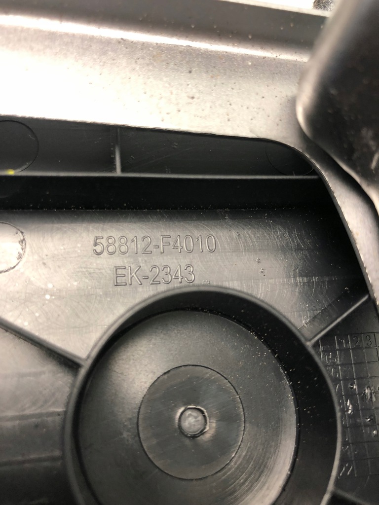 фото №6, Подлокотник кожа toyota chr c-hr 58812-f4010