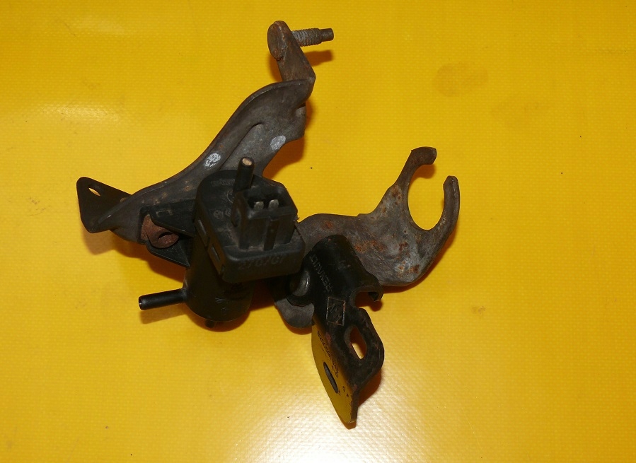 фото №1, Електроклапан вакууму renault trafic ii 2.0dci