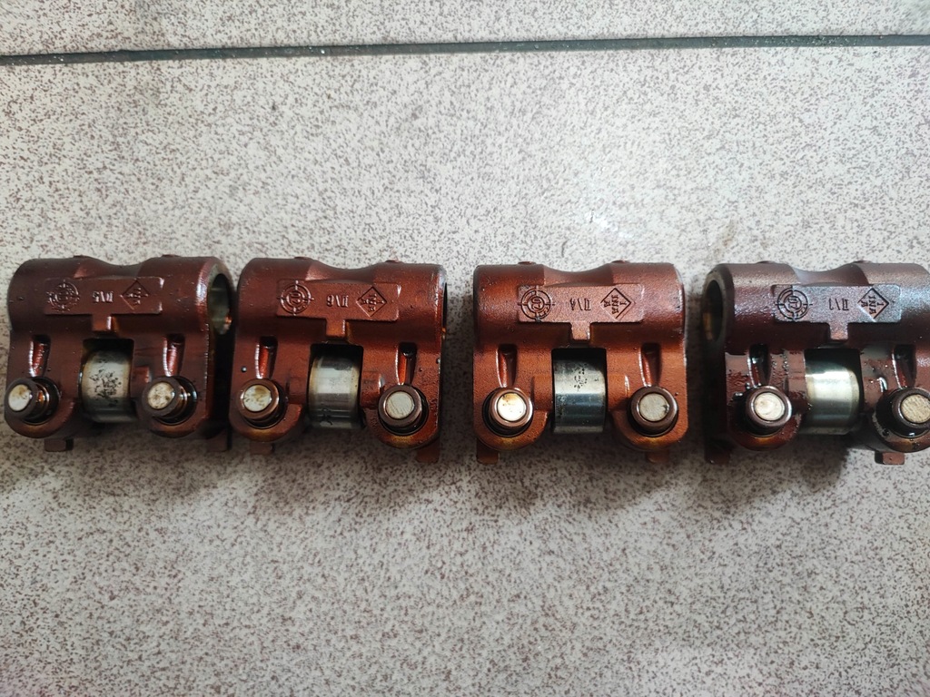 фото №8, Коромысла клапанные audi a6 s6 c5 a8 d2 d3 vw 4.2