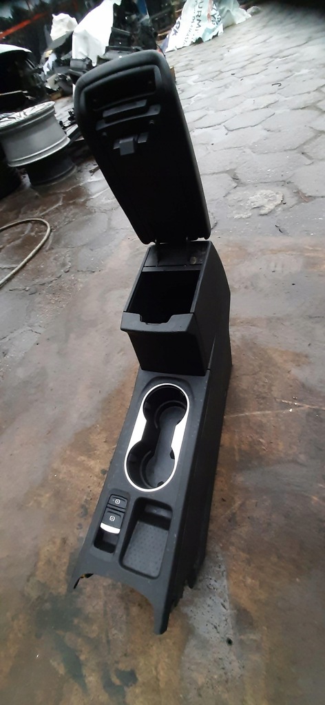 фото №8, Туннель средний подлокотник captur ii 969308198r