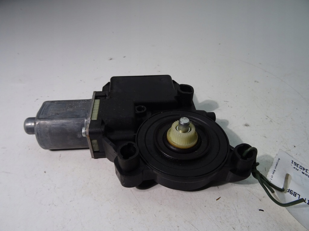 фото №1, Моторчик стекло задняя правый vw polo v 6r0959811n .